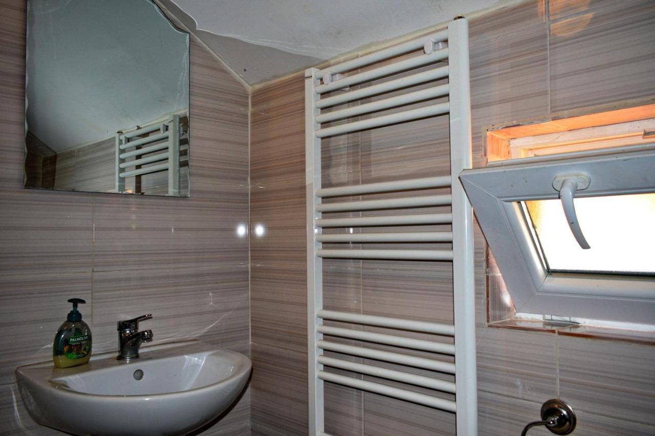 Casa Vladicu Hotel Breb Bagian luar foto