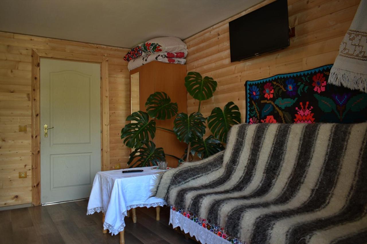 Casa Vladicu Hotel Breb Bagian luar foto